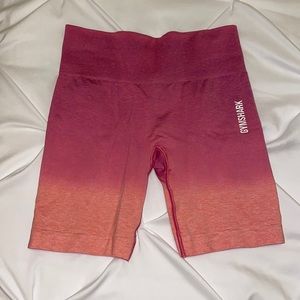 Gymshark ombre biker shorts. Worn 1-2 times. EUC